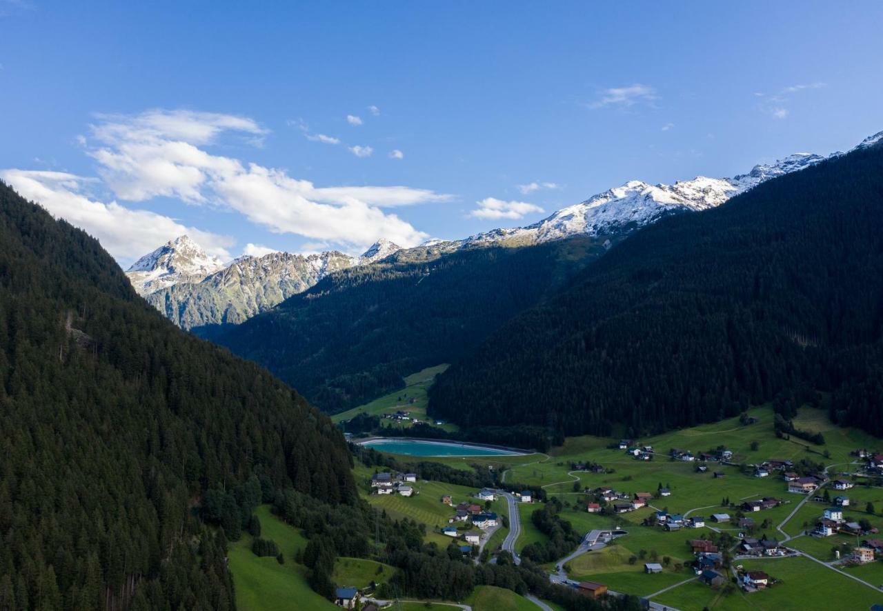 Haus 4 Montafon By Pferd Auf Wolke Apartment Gaschurn Exterior photo